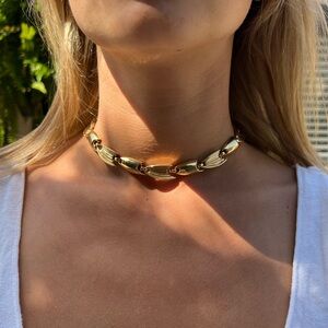 Vintage Elegant Gold Choker Necklace